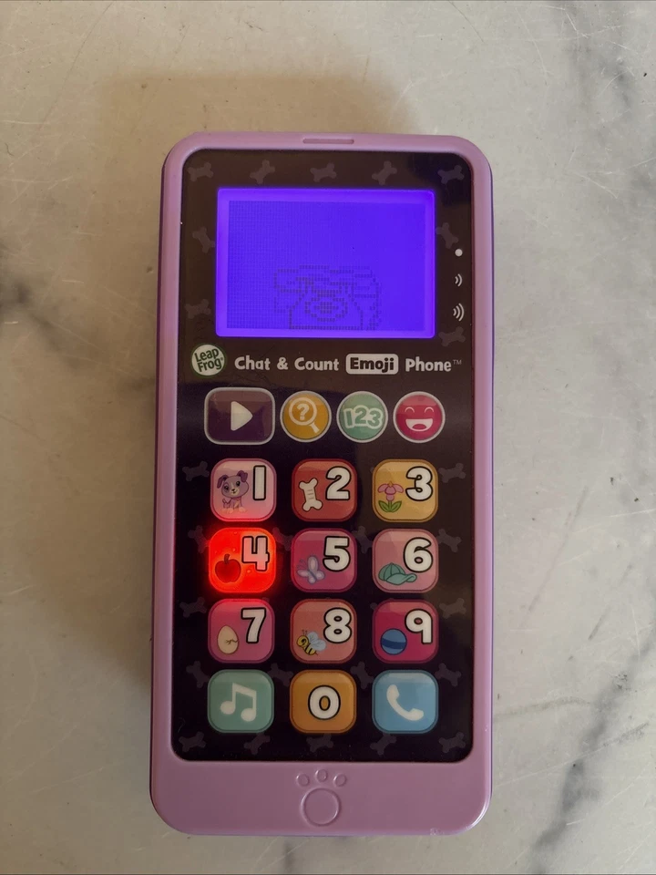LeapFrog Chat And Count Emoji Phone Purple *Tested and in working condition - Image 1 of 4
