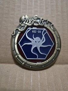 HSC-28 Challenge Coin Release The Kraken Dragon Whale - Bild 1 von 2