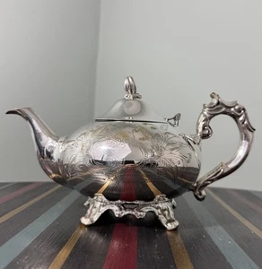 Vintage Silver Plated Footed Lidded Tea Pot Etched Flower Design - Picture 1 of 24