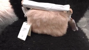 NUEVO CON ETIQUETAS BOLSO DE MANO UGG JANEY TOSCANA AMB ROSA MELOCOTÓN - Imagen 1 de 2