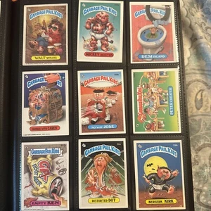 Lote de tarjetas vintage cubo de basura para niños - Imagen 1 de 2