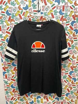 Camiseta gráfica de club de baloncesto a rayas blancas negras Ellesse - mediana para hombre Foto 1 de 4