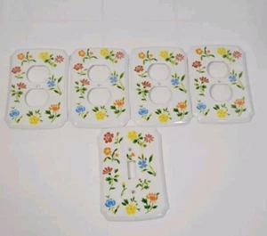 Amer Tak Kunststoff Vintage Floral 1 Küche Lichtschalter Abdeckung 4 Steckdosen ohne Schrauben - Bild 1 von 16