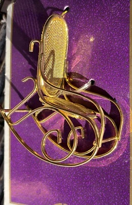 "Mecedora vintage de latón adorno sala casa de muñecas miniatura de 3,5""" Foto 1 de 4