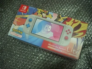 Nintendo SWITCH Lite Konsolensystem Japan Modell Pocket Monster Cyan und Magenta - Bild 1 von 6