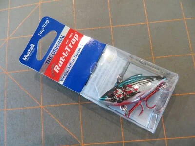 1/8 ounce Rat-L-Trap - Chrome & Blue Bleeding Shad - Image 1 of 4