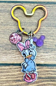 Daisy Duck Bow Brillo Colorido Púrpura Mickey Llavero Mochila Etiqueta Monedero Dijes - Imagen 1 de 1