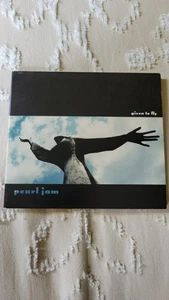 Given to Fly [Single] by Pearl Jam (CD, Jan-1998, Sony Music Distribution (USA)) - Picture 1 of 2