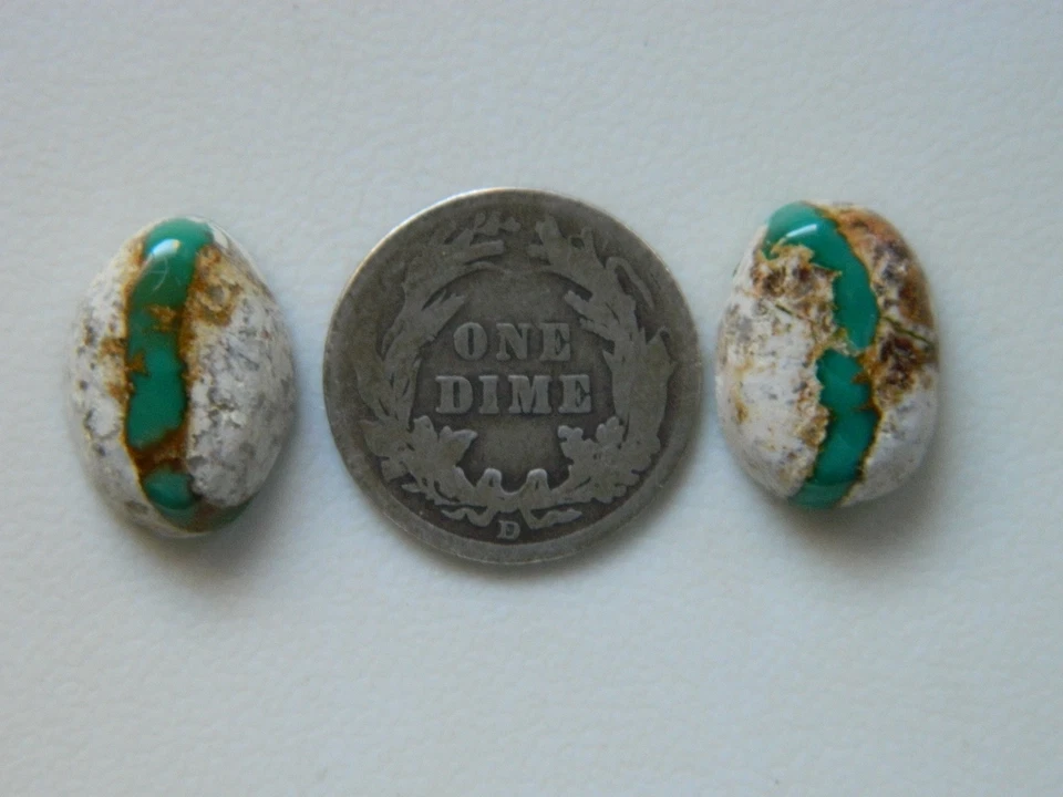 Natural Nevada Stone mountain ribbon turquoise  cabochon set - Image 1 of 1