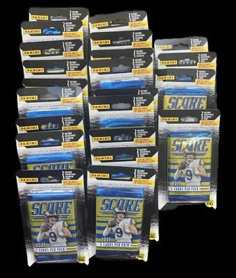 18 2022 Panini Score Football Blister Packs 2 Factory Packs + 3 Assorted Per - Image 1 of 4