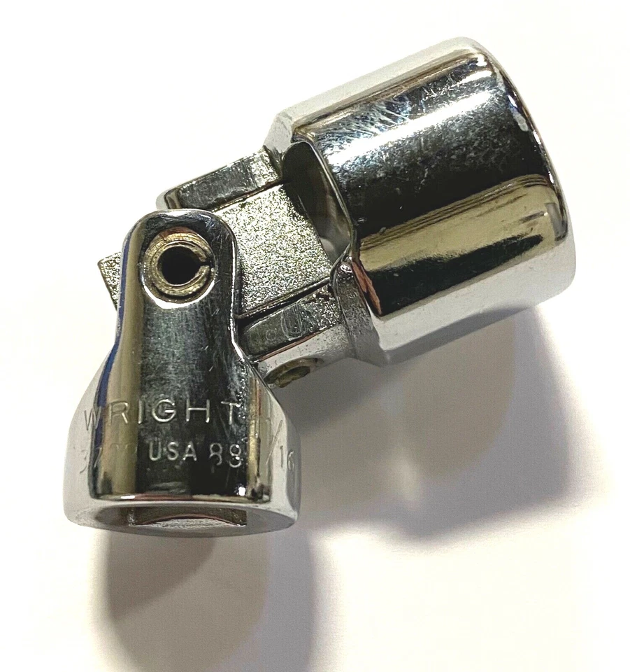 Wright Tool 3/8" Drive 11/16" Flex Socket 12 Point USA Made - Image 1 of 1