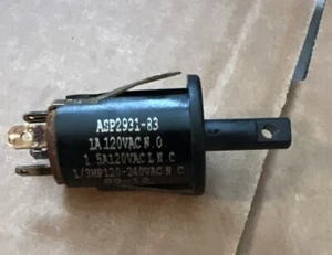 Frigidaire Range Oven Door Light Switch P# 316027701 - Picture 1 of 4