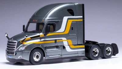 MODELLINO CAMION STATICO IXO FREIGHTLINER CASCADIA 2018 GRIGIO SCALA 1:43 - Immagine 1 di 4