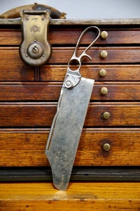 Antique Bone Saw 1900's Medical Surgical Amputation tool Embalming Oddity Vtg - Picture 1 of 9