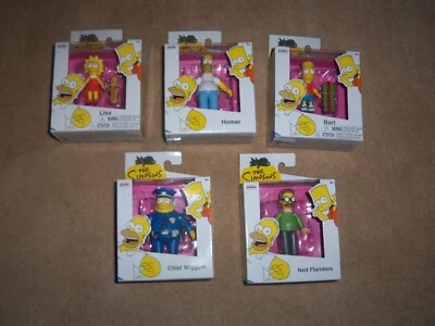 JUEGO COMPLETO DE 5 FIGURAS DE ACCIÓN DE LOS SIMPSON 2,5" BART, LISA, HOMER, NED, JEFE Foto 1 de 4