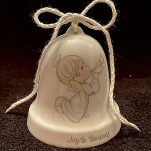 Vintage PRECIOUS MOMENTS ANGEL BELL ORNAMENT-"Joy To The World"-1985-ENESCO - Picture 1 of 7