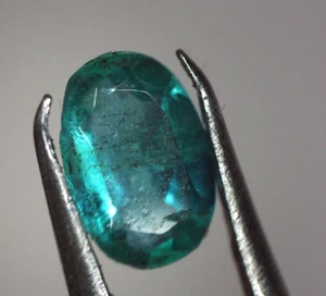Colombian Natural Green Emerald Oval Cut 0.07 cts - natural shine - Bild 1 von 7