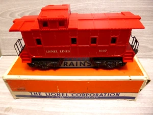 Vintage 1950s Lionel 1007 Red Caboose in Original Box - Picture 1 of 5