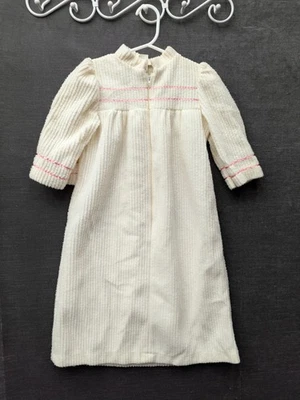 Pijama vintage para niños pequeños Nite Lees talla 3T crema/rosa acanalado vestido de noche vestido nuevo de Lote Antiguo Foto 1 de 4