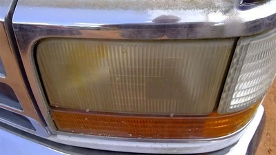 Driver Left Headlight From 8501 GVW Fits 92-97 FORD F250 PICKUP 247061 - Image 1 of 4
