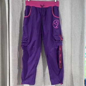 ZUMBA Size Small Cargo Pants - Dance / Workout - Converts to Capri - EliteZWear - Picture 1 of 8