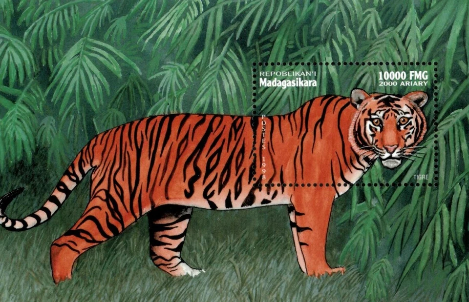 Madagascar 1999 - Tigers Animals - Souvenir Stamp Sheet - Scott #1413 - MNH - Image 1 of 1