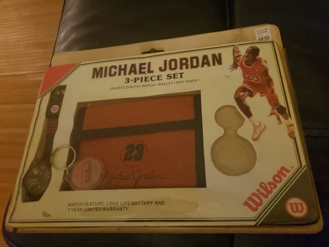 Wilson Michael Jordan 3-Piece Set , Watch, Wallet, Key Chain Collectors Cover