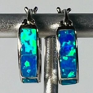 Sterling Silver 925 Blue Opal Inlaid Hoop 0.5" Huggie Earrings Jewelry - Picture 1 of 6