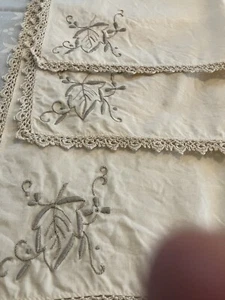 Vintage Spitze Handstickerei Tischsets / Servietten 6 aus Italien handgehäkelte Kanten - Bild 1 von 4