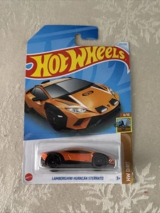 2024 Hot Wheels Lamborghini Huracan Sterrato HW Dirt NEU FÜR 2024! 222/250 - Bild 1 von 2