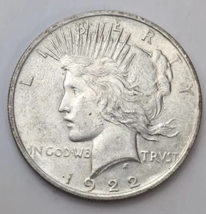 1922 Peace Dollar - U.S. Mint Philadelphia $1 / 90% Silver - Hi-Res Images - Picture 1 of 6