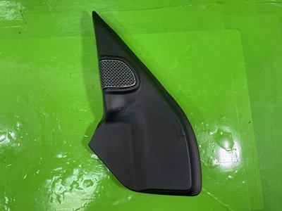 LAND ROVER DEFENDER L663 PORTA TWEETER CAPA ACABAMENTO PASSAGEIRO ESQUERDO NSF 2020-2025 - Imagem 1 de 4