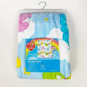 Manta de felpa suave Care Bears 40" x 50" arco iris nubes NUEVO - Imagen 1 de 6