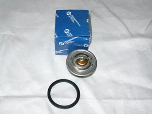 Aston Martin DB4 DB5 Et DB6 82 Degrés Refroidissement Thermostat - Picture 1 of 1