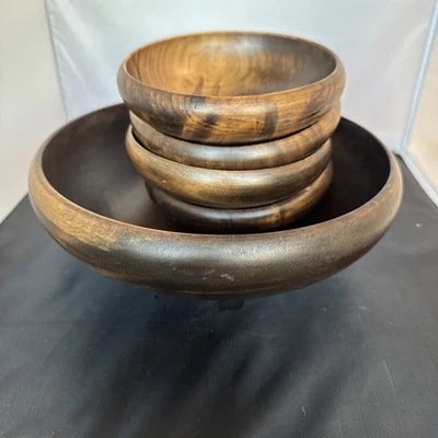 Ensaladera de madera vintage y 4 tazones para servir Foto 1 de 4