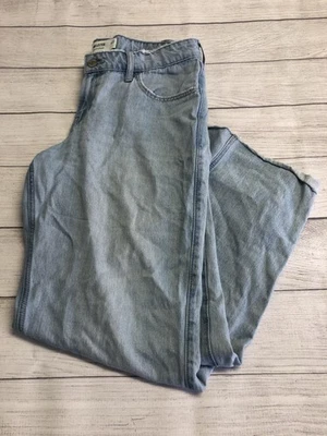 Hollister Jeans Womens 10 Regular W30 Light Wash Low-Rise Baggy Distressed Denim - Image 1 of 4