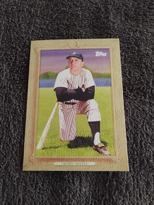 2010  Topps Turkey Red Mickey Mantle New York Yankees Baseball Card TR28 - Image 1 of 2