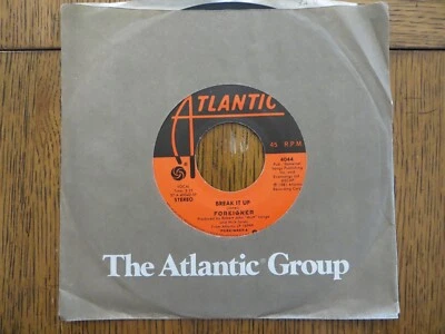 Foreigner – Break It Up / Head Games - 1982 - Atlantic 4044 7" Single VG+ - Image 1 of 4