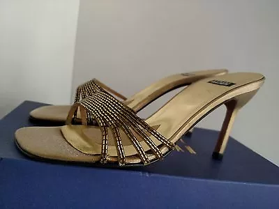 STUART WEITZMAN PIZAZZ Women 7.5 M SANDALS Gold MATTE LAME HEELS SHOES - Image 1 of 4