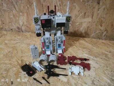 Hasbro Vintage 1984 G1 Transformers Battle Station Autobot Robot City Metroplex - Image 1 of 4