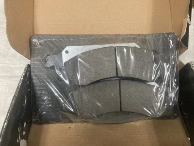 Pastillas de freno delanteras Power Stop para camioneta y remolque para Cadillac Escalade 2009-2022, 20... Foto 1 de 4