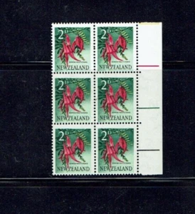 New Zealand: 1960 Pictorial Definitive, 2d Kaka-Beak, Chambon Perforation, MNH - Picture 1 of 2