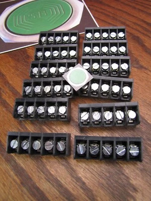 Augat RDI 5 Position Terminal Blocks (12) single row pin to screw 6PCV-05 - Image 1 of 4