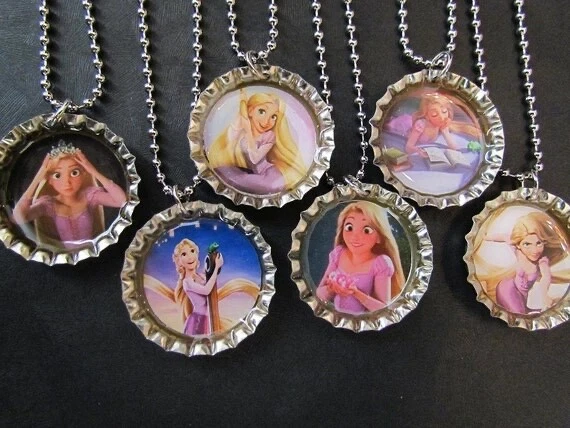 Favores de fiesta inspirados en Rapunzel / Juego de 6 empaquetados individualmente  Foto 1 de 1