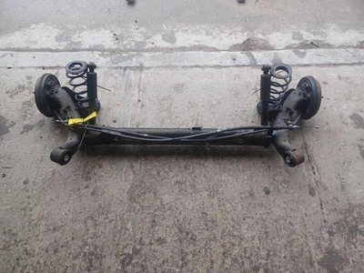 Used Loaded Beam Axle fits: 2014 Hyundai Accent ABS drum brakes Grade A Foto 1 de 4