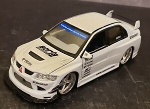 Jada Toys Mitsubishi Lancer EVO Import Racer White 1:24 #50390-9 Hard To Find