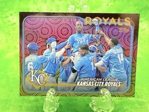 Kansas City Royals Team Card- Holiday Foil - 2024 Topps Series 2 #514 - Picture 1 of 11