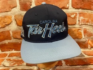 De colección North Carolina Tar Heels Deportes Especialidades Guiones Snapback Años 90 Sombrero - Imagen 1 de 10