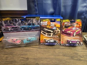 Hot Wheels Premium Pack 1975 Camion Datsun/'93 Nissan & Porsche 935 & 01 Integra - Foto 1 di 8