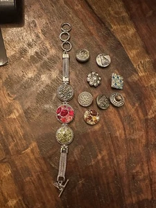 PULSERA GINGERSNAPS TOGGLE con 9 dijes a presión - Imagen 1 de 6